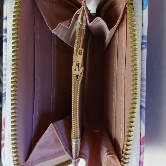 Stitch Aloha Wallet Small Zip Wallet - Picture 4 of 9